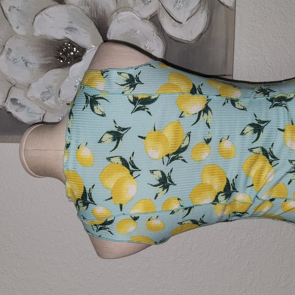 35. Derek Heart lemon print dress, Size medium - Picture 5 of 6